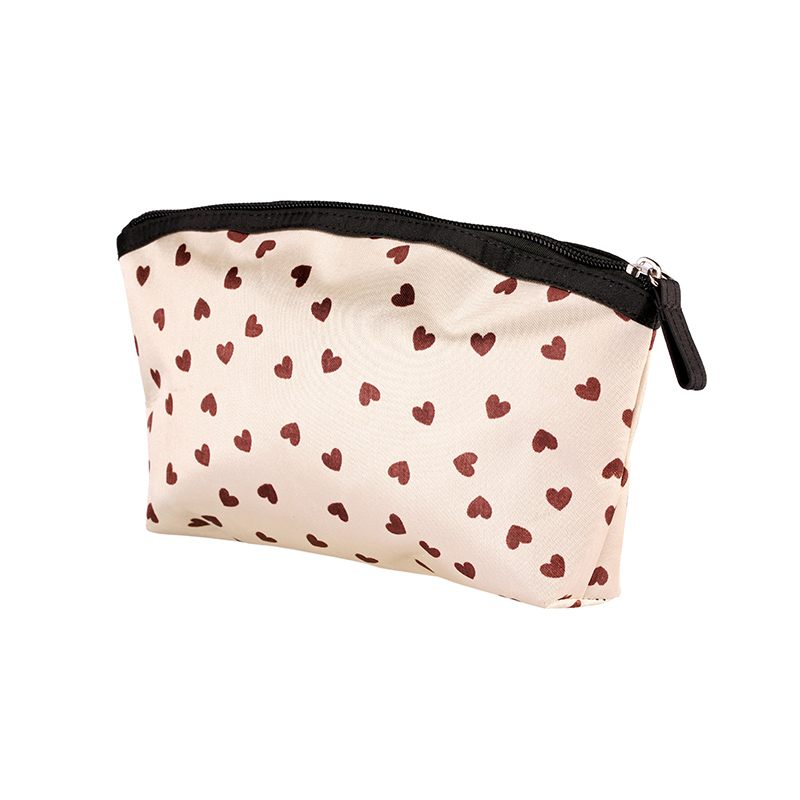 ハート柄ポーチ
